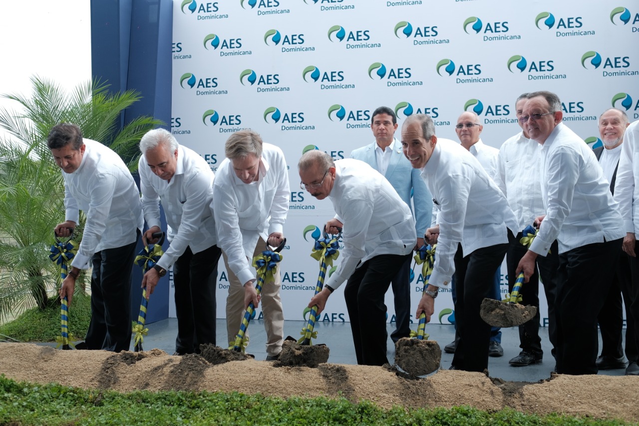 Inicia la construcción del parque solar  AES Bayasol con inversión de US$60 MM